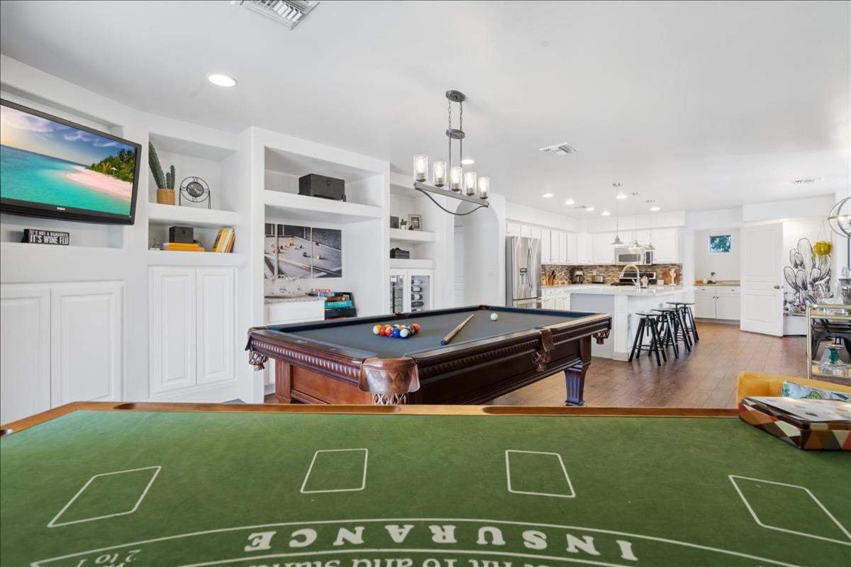 גלנדייל 5 Bedroom 4 Bath Boutique Home Premium Location + Heated Pool Option מראה חיצוני תמונה